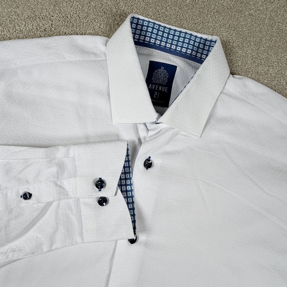Avenue 21 Dress Shirt Mens XL White Textured Blue Diamond Cotton Long Sleeve